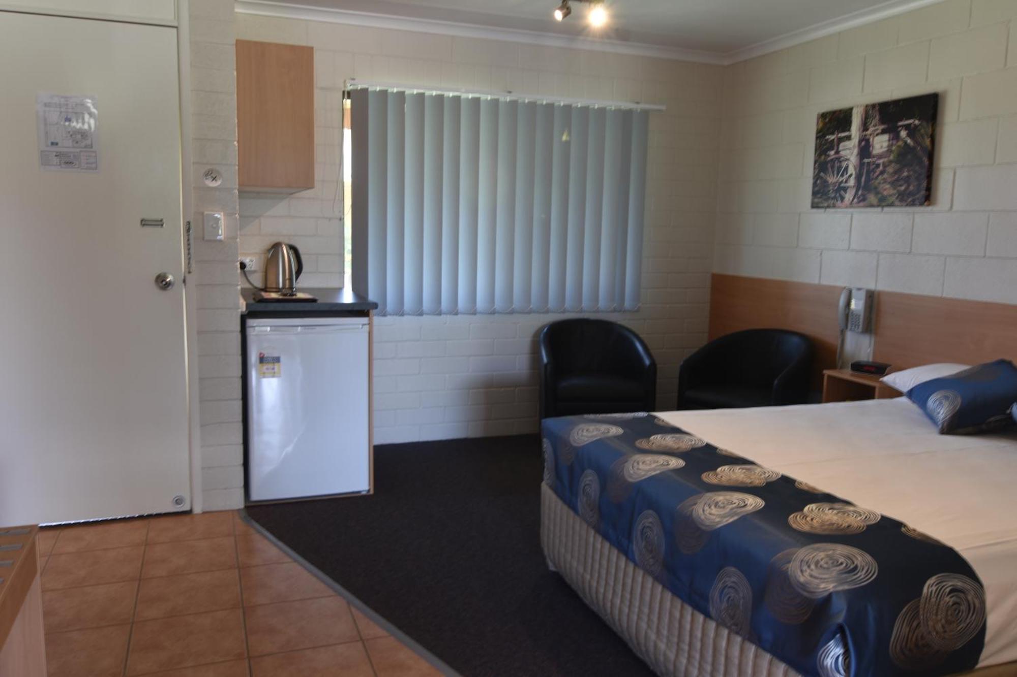Mundubbera Billabong Motor Inn Bilik gambar