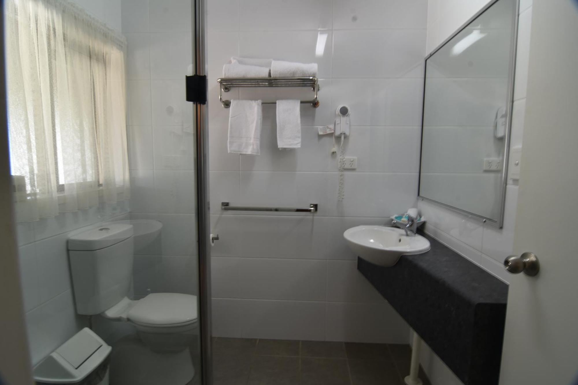 Mundubbera Billabong Motor Inn Bilik gambar